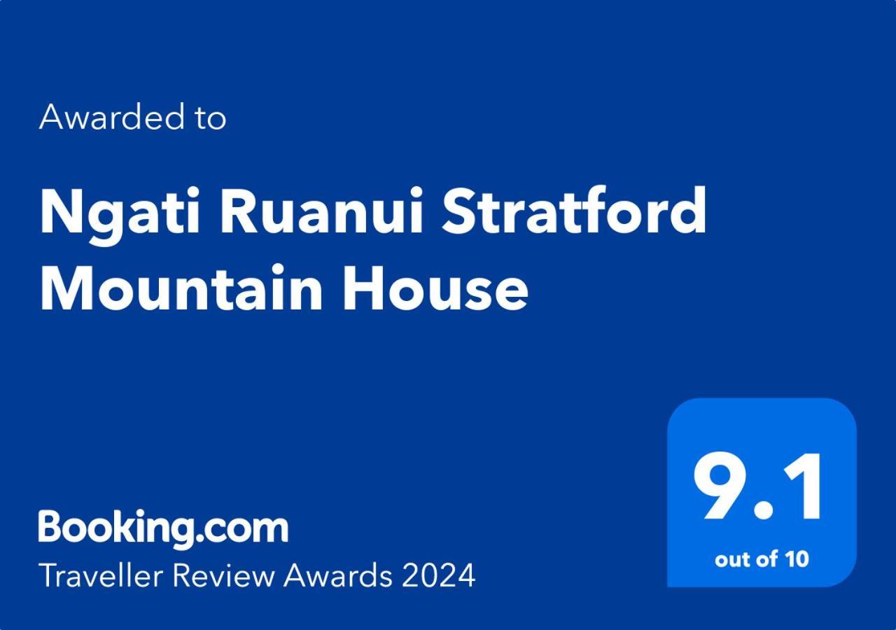 Ngati Ruanui Stratford Mountain House Hotel ภายนอก รูปภาพ